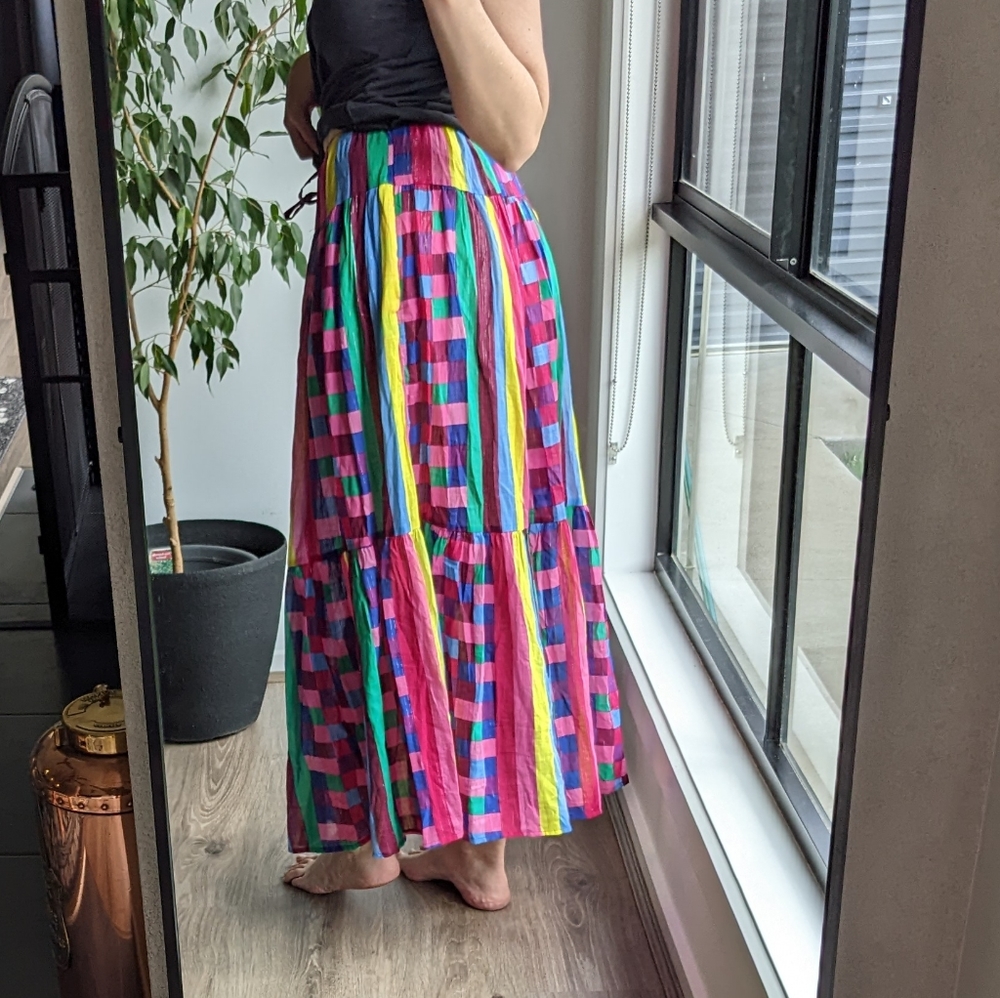 Mombasa Rose size S skirt - Picture 2 of 7